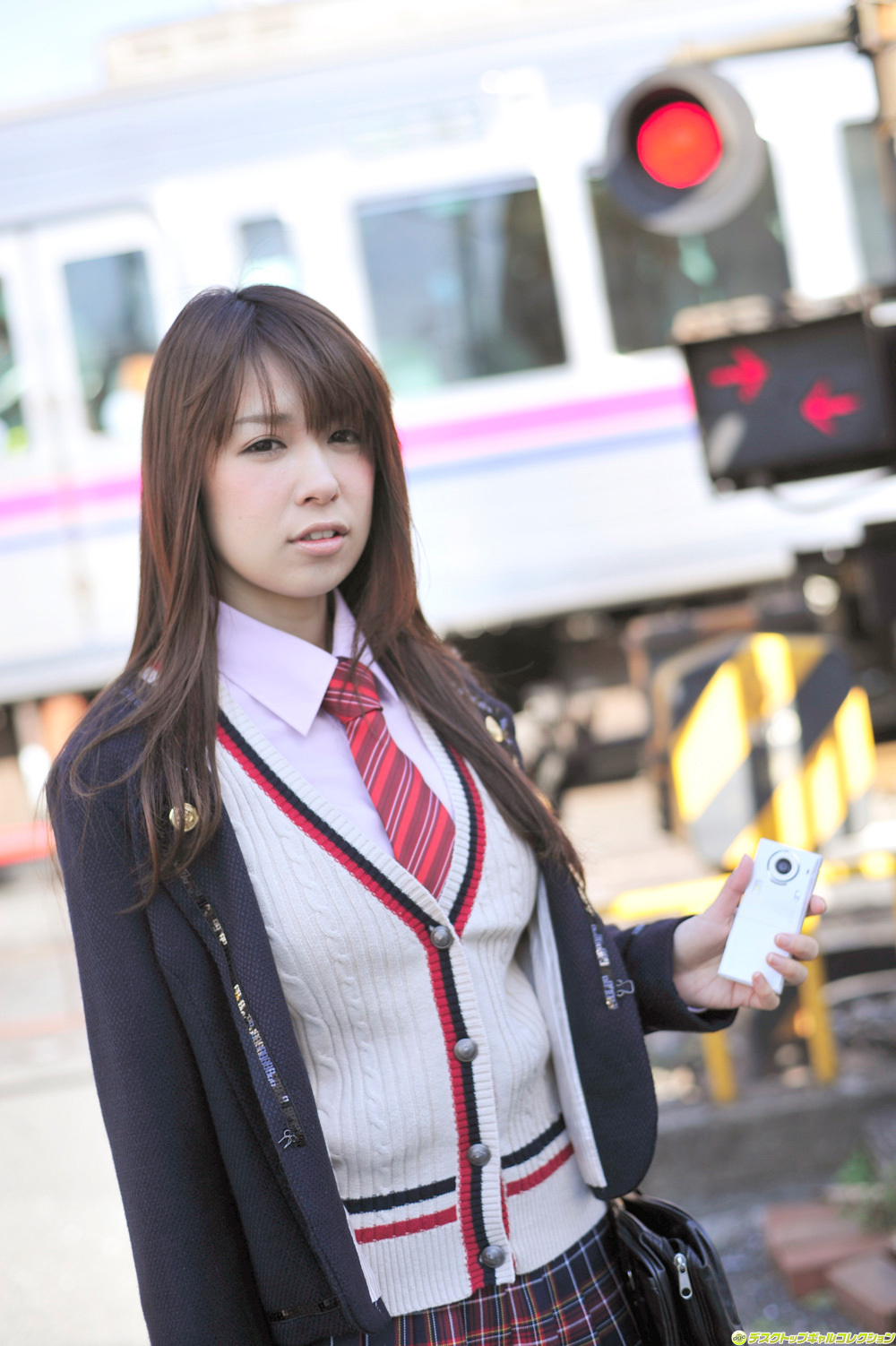 真亜也 Maaya [DGC]2011年06月號 制服美少女天國 No.955